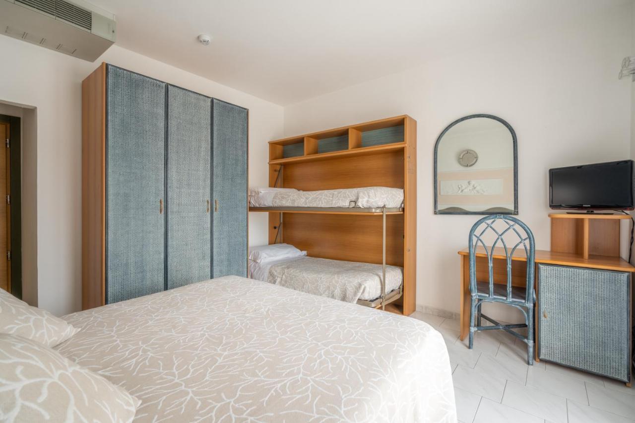 Royal Boutique Hotel Riccione Kültér fotó