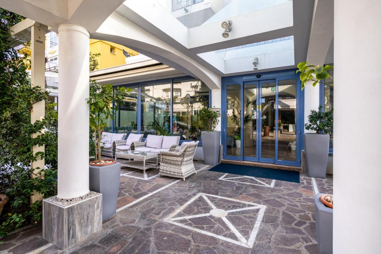 Royal Boutique Hotel Riccione Kültér fotó