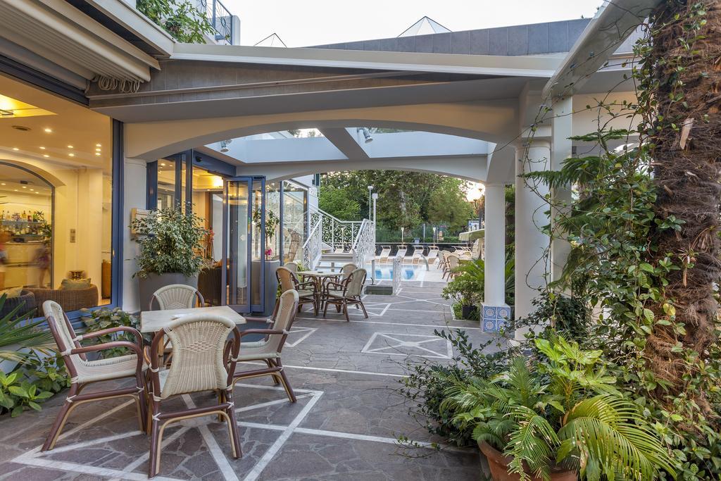 Royal Boutique Hotel Riccione Kültér fotó