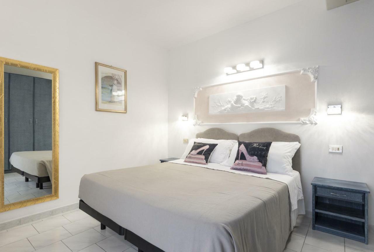 Royal Boutique Hotel Riccione Kültér fotó